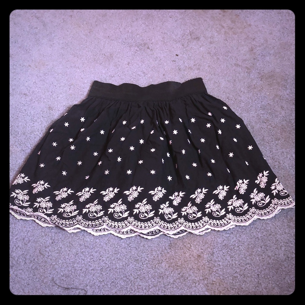 Adorable skirt!!